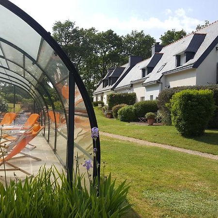 ลาร์บร์ โวยาเจอร์ Hotel Locoal-Mendon ภายนอก รูปภาพ